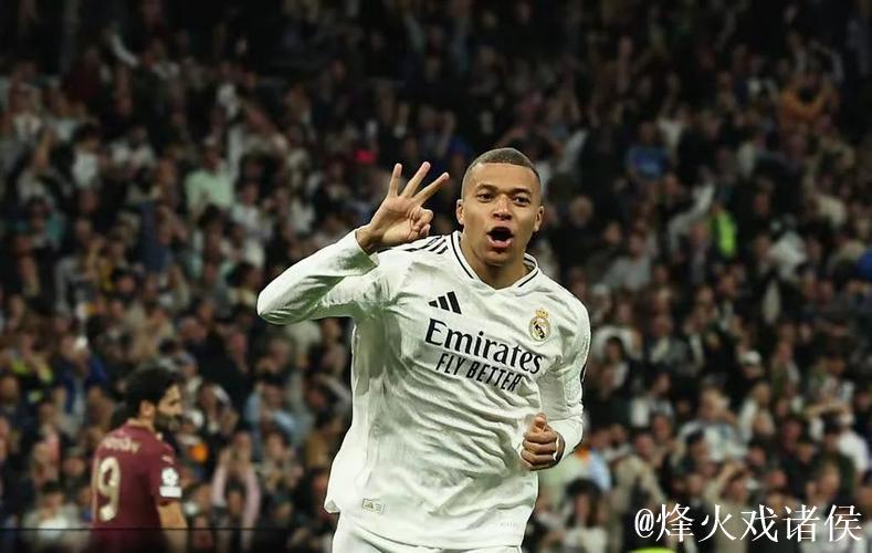 拜仁神童爆发！17岁欧冠戴帽，刷新姆巴佩纪录